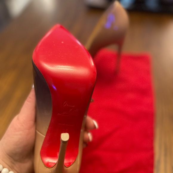 christian-louboutin  size 6 color black and beige So Kate 120mm pump - Picture 7 of 8